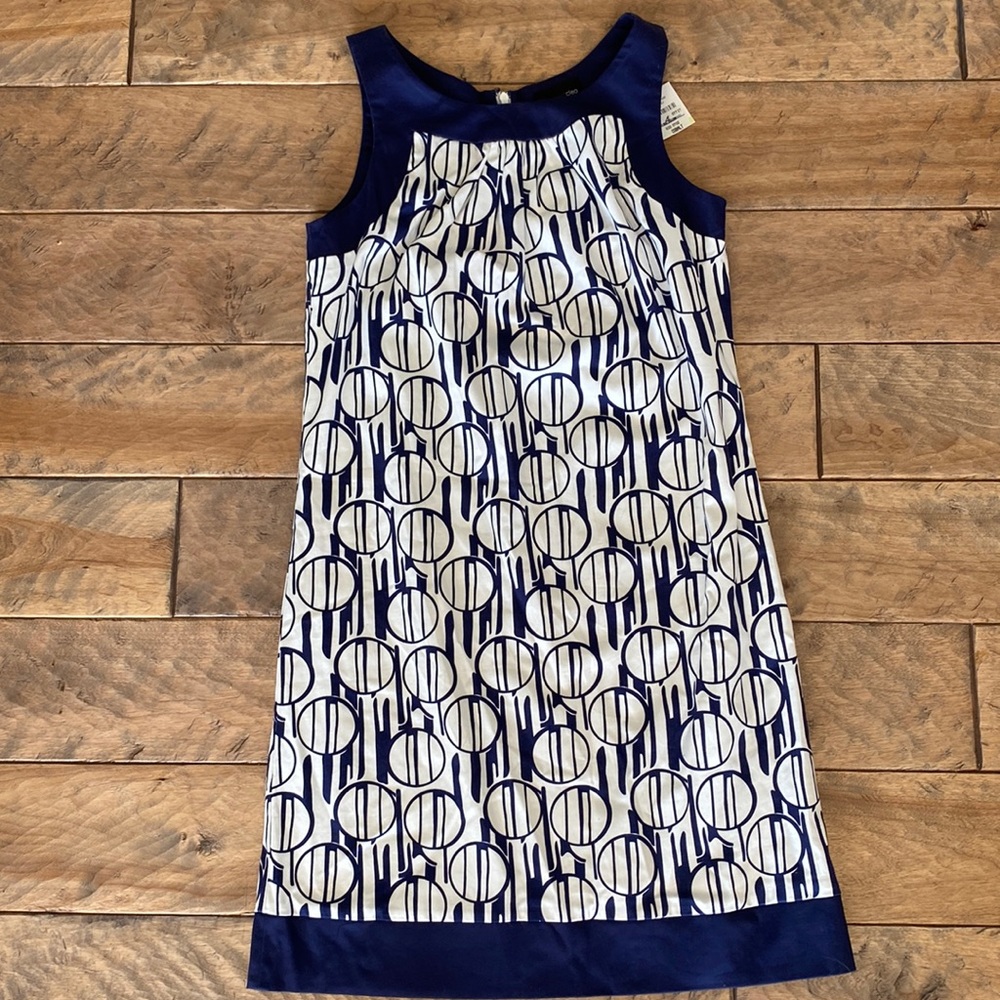 NWT blue and white pattern dress